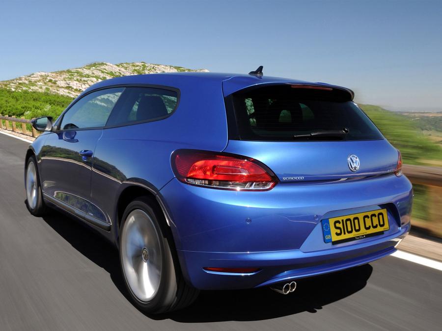  Volkswagen Scirocco 2008 года  (UK) (фото 6 из 28)